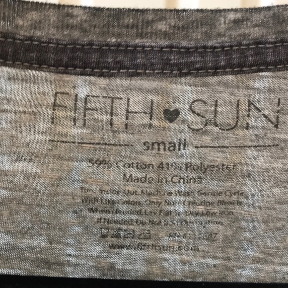 Fifth Sun Brooklyn/New York Cropped Tee - Picture 4 of 4